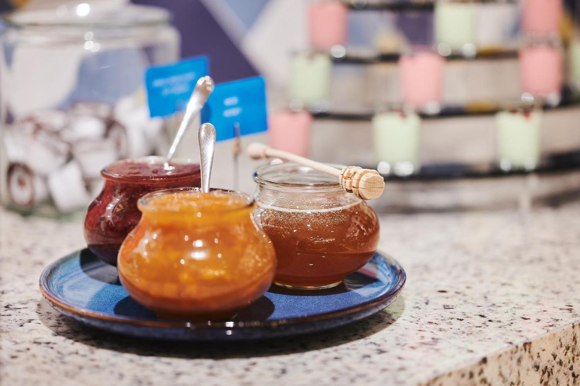 Hampton By Hilton Gdansk Airport — Bilder 3